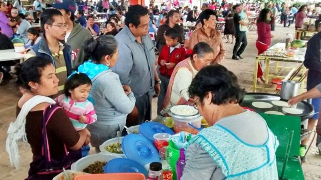 Organizan kermés en apoyo a la familia Tácalo Ramírez tras accidente vial en Empalme