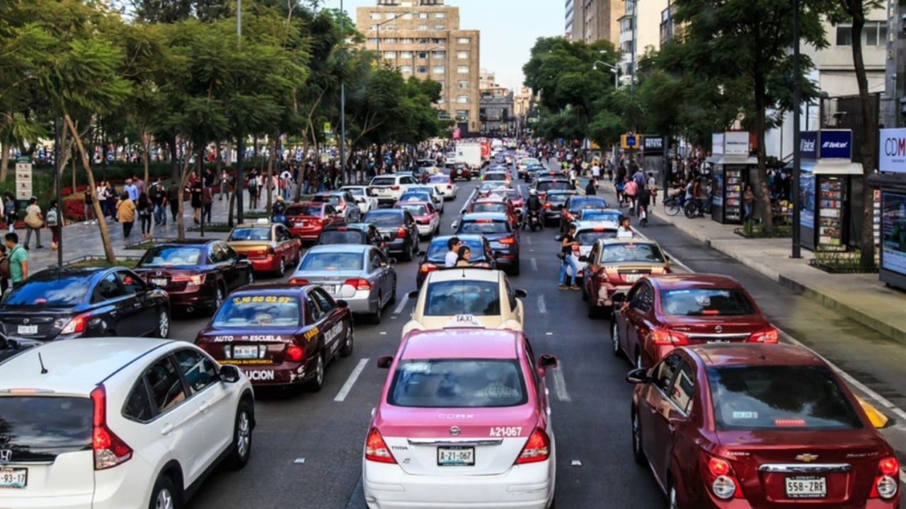 ¿Hay Contingencia Ambiental HOY? Programa Hoy No Circula del LUNES 17 de noviembre de 2025