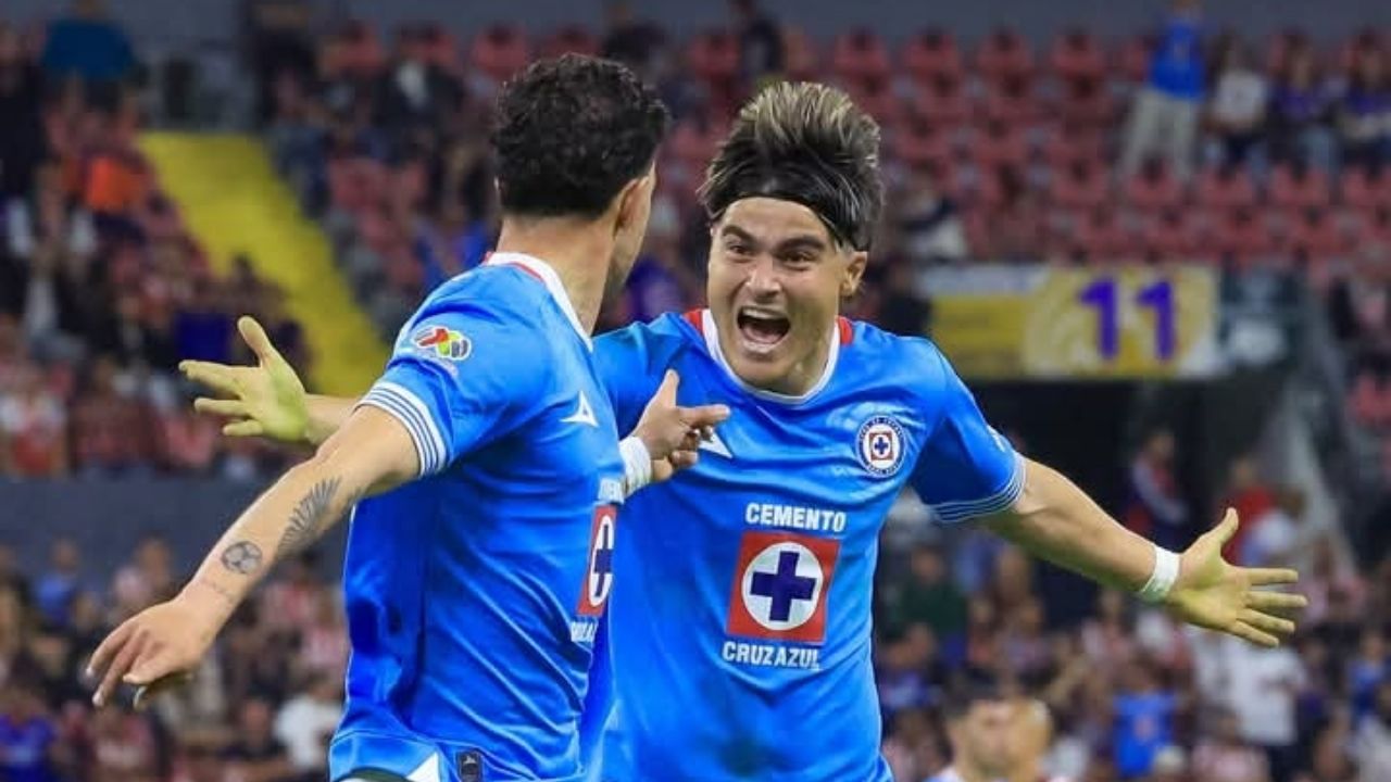 La Máquina pita en Jalisco: Cruz Azul derrota a las Chivas con un golazo de Ignacio Rivero