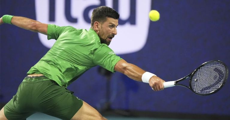 El serbio no pudo ante el embate del joven rival