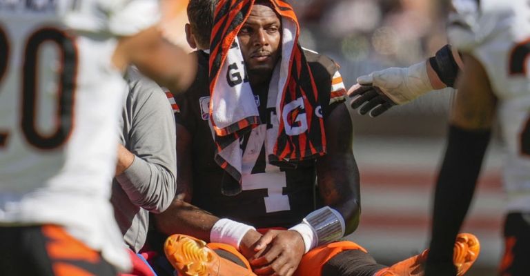 Watson no ha jugado mucho por las lesiones