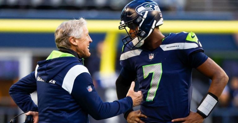 Smith se reunirá con Carroll en Las Vegas