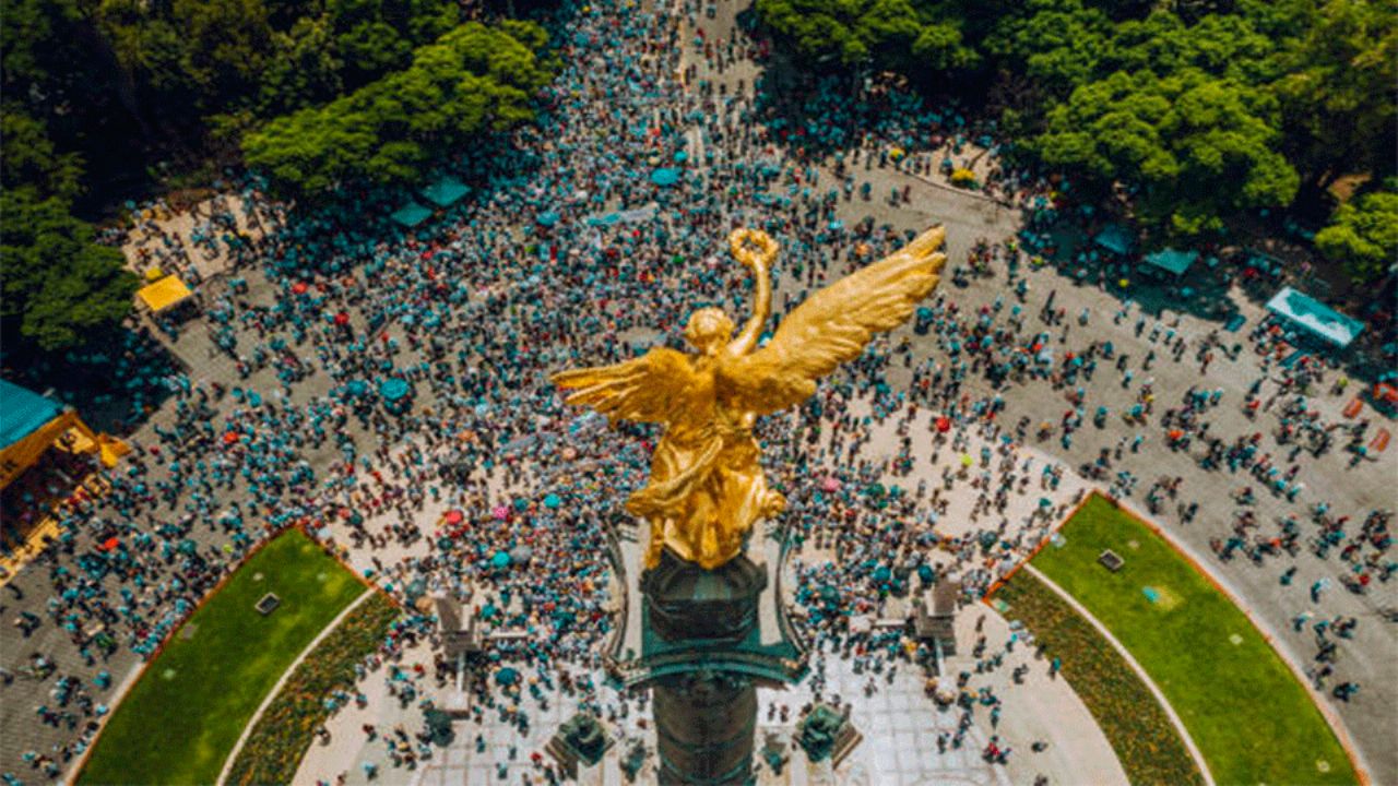 Tráfico en CDMX: Se espera caos por marchas y bloqueos este 4 de abril en la capital