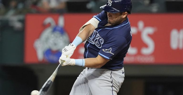 El mexicano Jonathan Aranda se fue de 4-1, con una anotada