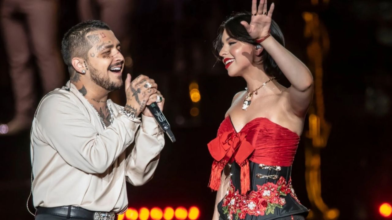 Christian Nodal llega a ‘La Cotorrisa’ y se burla de su episodio en ‘La Rosa de Guadalupe’