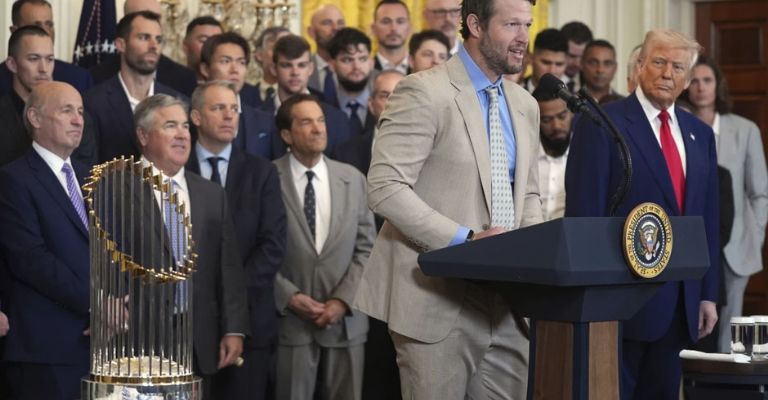 Kershaw brindó un breve discurso