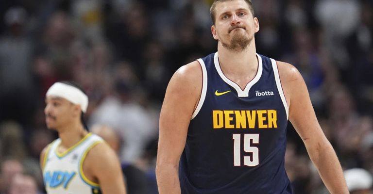 Ni Jokic ha podido levantar al equipo