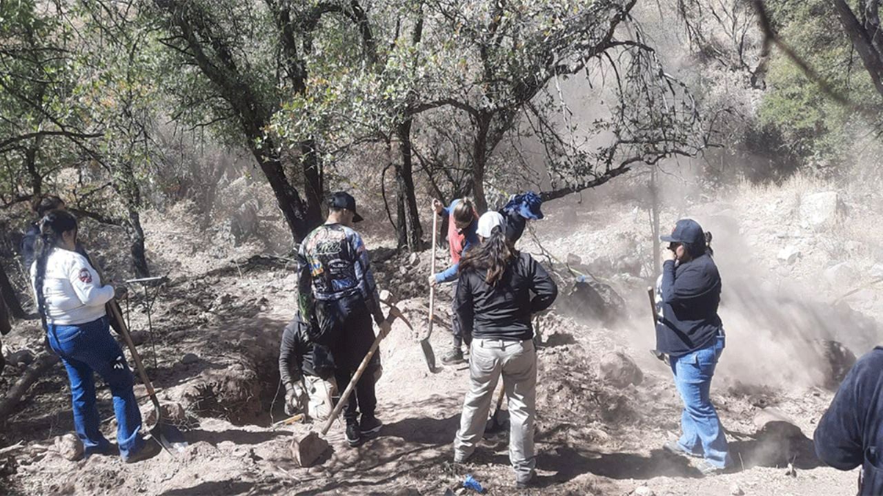 Colectivo de búsqueda encuentra tres osamentas en dos fosas clandestinas al sur de Nogales