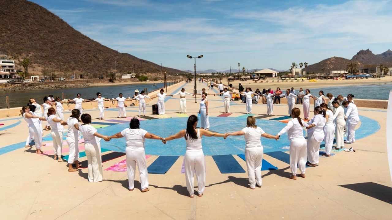 Guaymas: Aumenta 30% llegada de visitantes a playa Miramar por el foco tonal