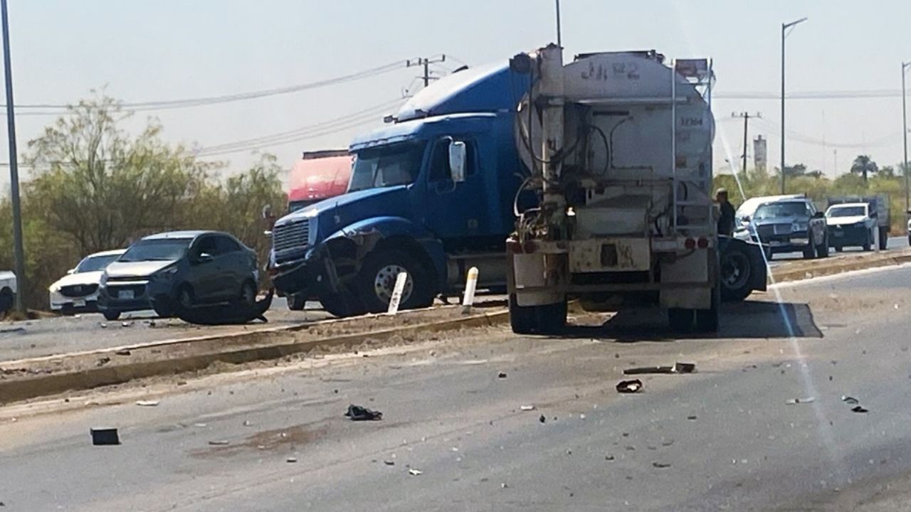 Tráiler descontrolado embiste a un auto en Cajeme; segundo choque ocurre horas después