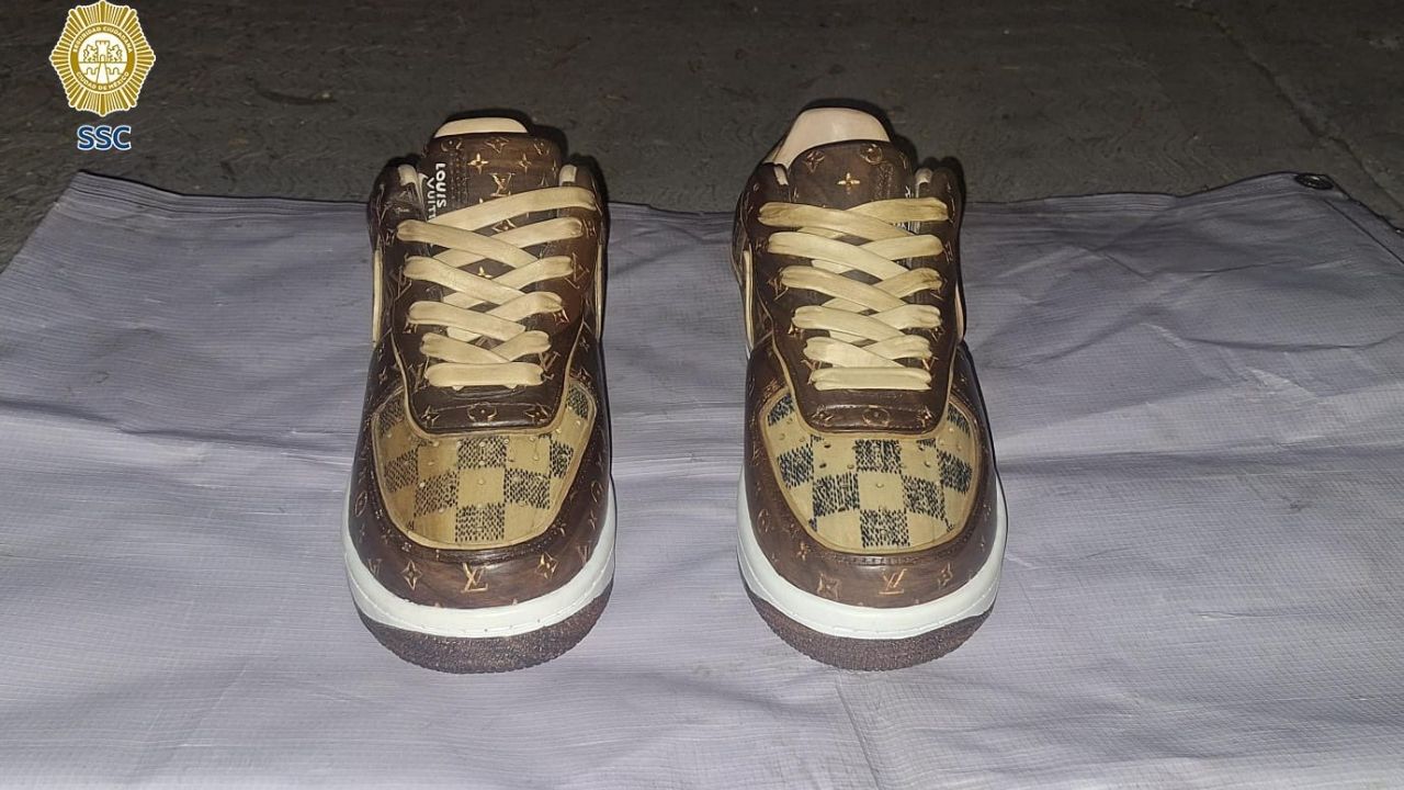 CDMX: Roba tenis de colección en tienda de Polanco y la detienen en la colonia Morelos