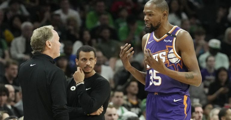 Durante no pudo enderezar el barco, a pesar de una buena tenporada