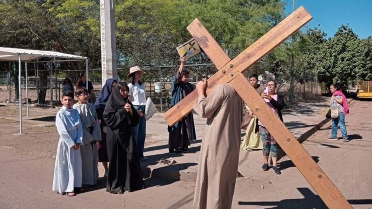 Llama grey católica de Ciudad Obregón a la oración, la paz y la reconciliación