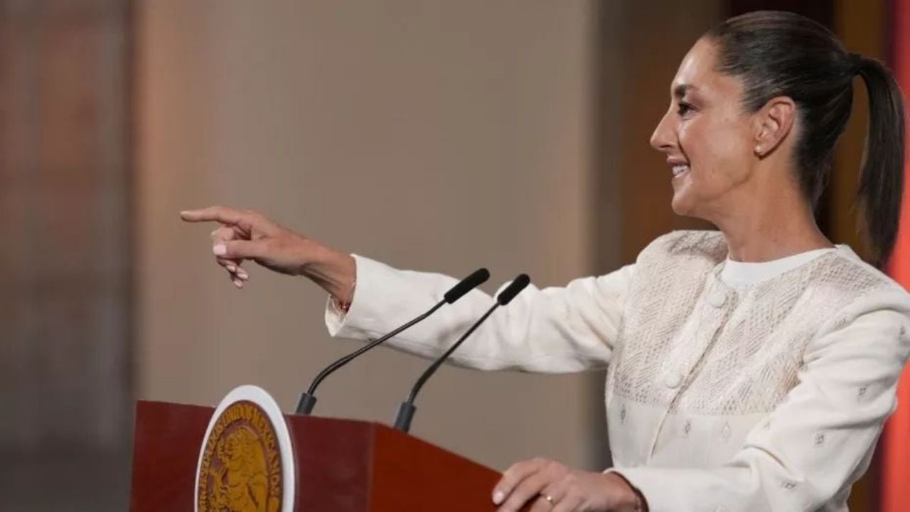 Sheinbaum rechaza prohibir narcocorridos en México: La sociedad debe dejarlos atrás, dice