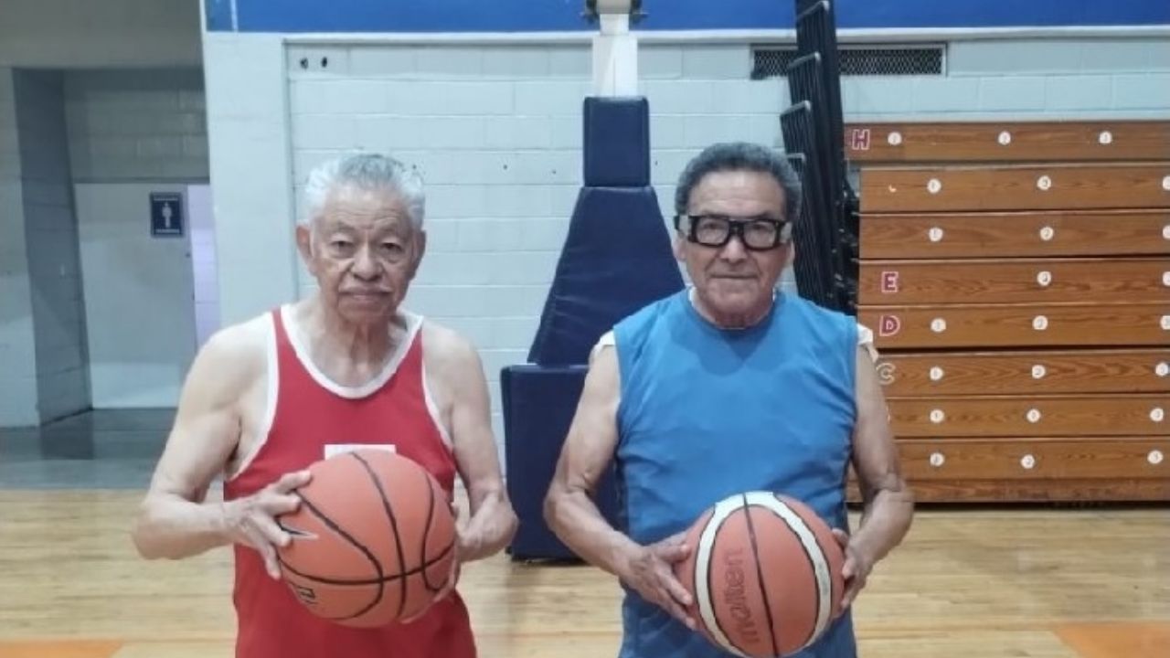 Sonorenses de 83 años participarán en torneo panamericano de basquetbol en Ecuador