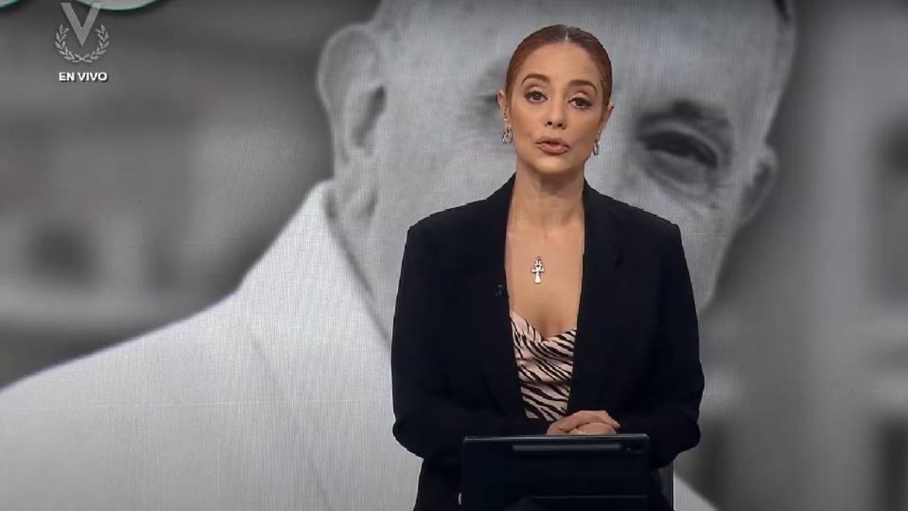 Periodista venezolana confunde papamóvil con el batimóvil en una transmisión en vivo