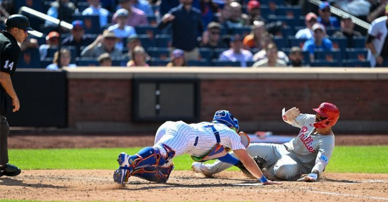 Castellanos es puesto fuera por Senger