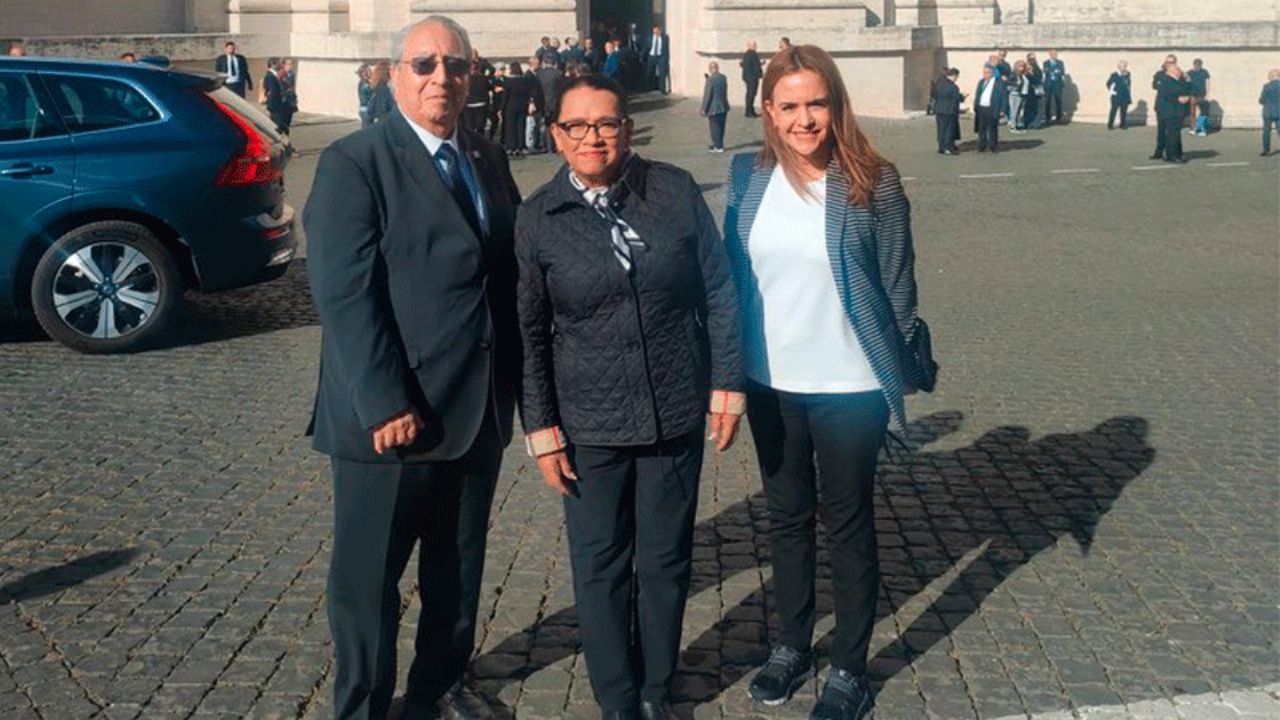 Icela Rodríguez llega al Vaticano en nombre de Sheinbaum para funeral del Papa Francisco
