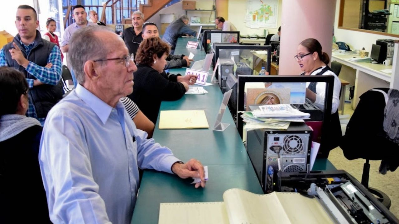 Elías Retes se doblega y anuncia que bajará el cobro del predial en Navojoa