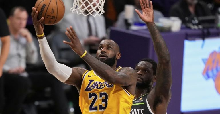 LeBron no pudo evitar la eliminación de los Lakers