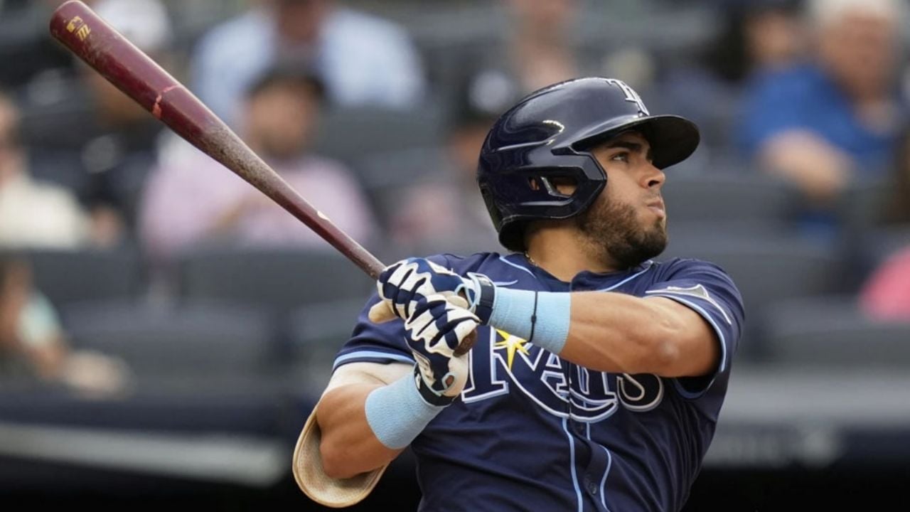 El mexicano Jonathan Aranda comanda el triunfo de los Rays sobre Yankees