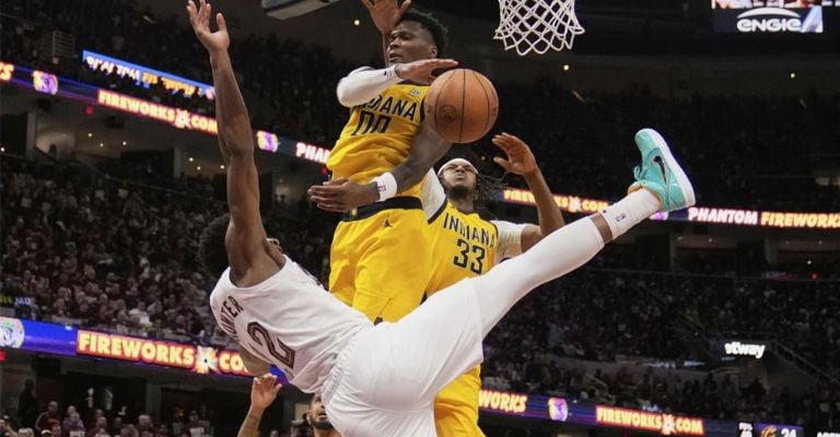 Los Pacers le pasaron por encima a los Cavaliers