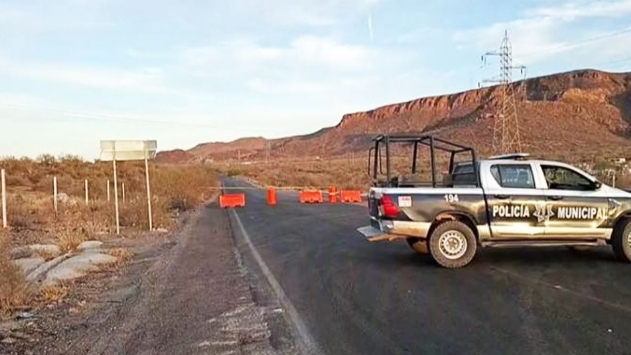 Cierran libramiento de San José de Guaymas por afectaciones del incendio forestal