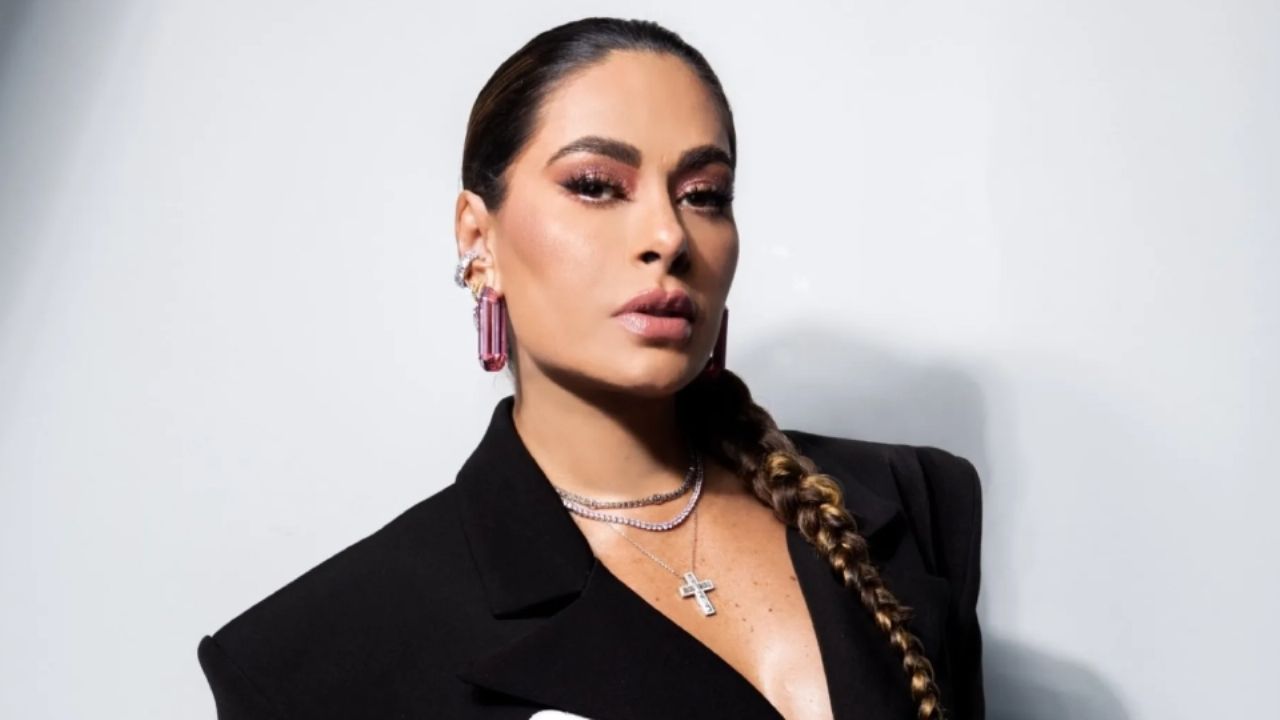 VIDEO: Galilea Montijo presume cintura de avispa con brillante look en ‘La Casa de los Famosos México’ hoy 21 de septiembre