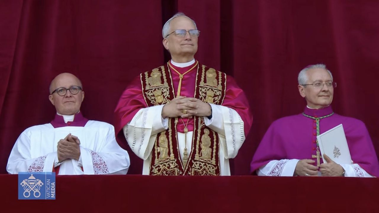 Vaticano presenta a León XIV, el nuevo Papa, sucesor de Francisco