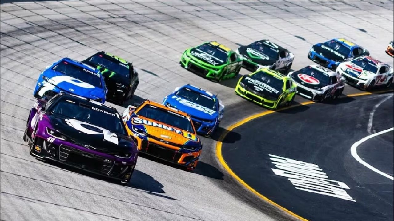 Televisa: Canal 5 será el único en transmitir la carrera de la Nascar Cup Series 2025