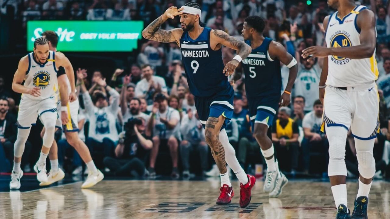 NBA: Los Timberwolves emparejan la serie de semifinales ante los Warriors