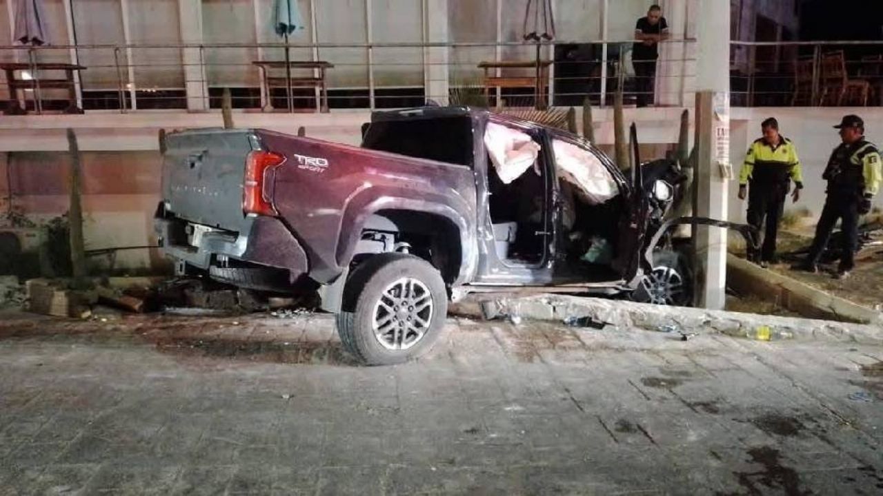 Fuerte choque por alcance deja 7 lesionados sobre el bulevar Tetakawi en San Carlos