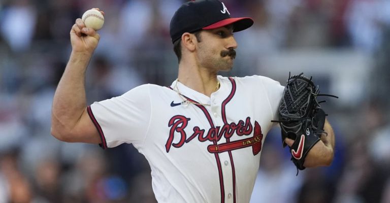 El serpentinero está casi listo para regresar