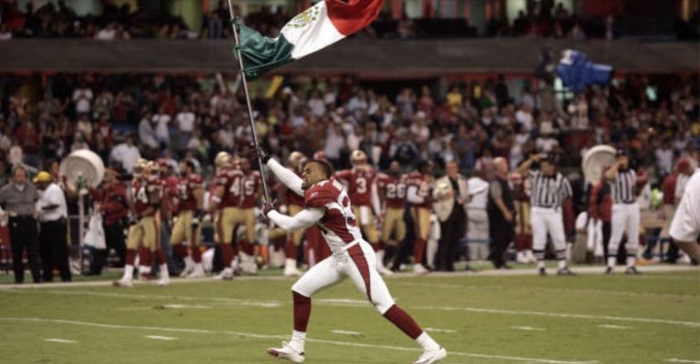 Cardinals y Niners jugaron en México en 2022