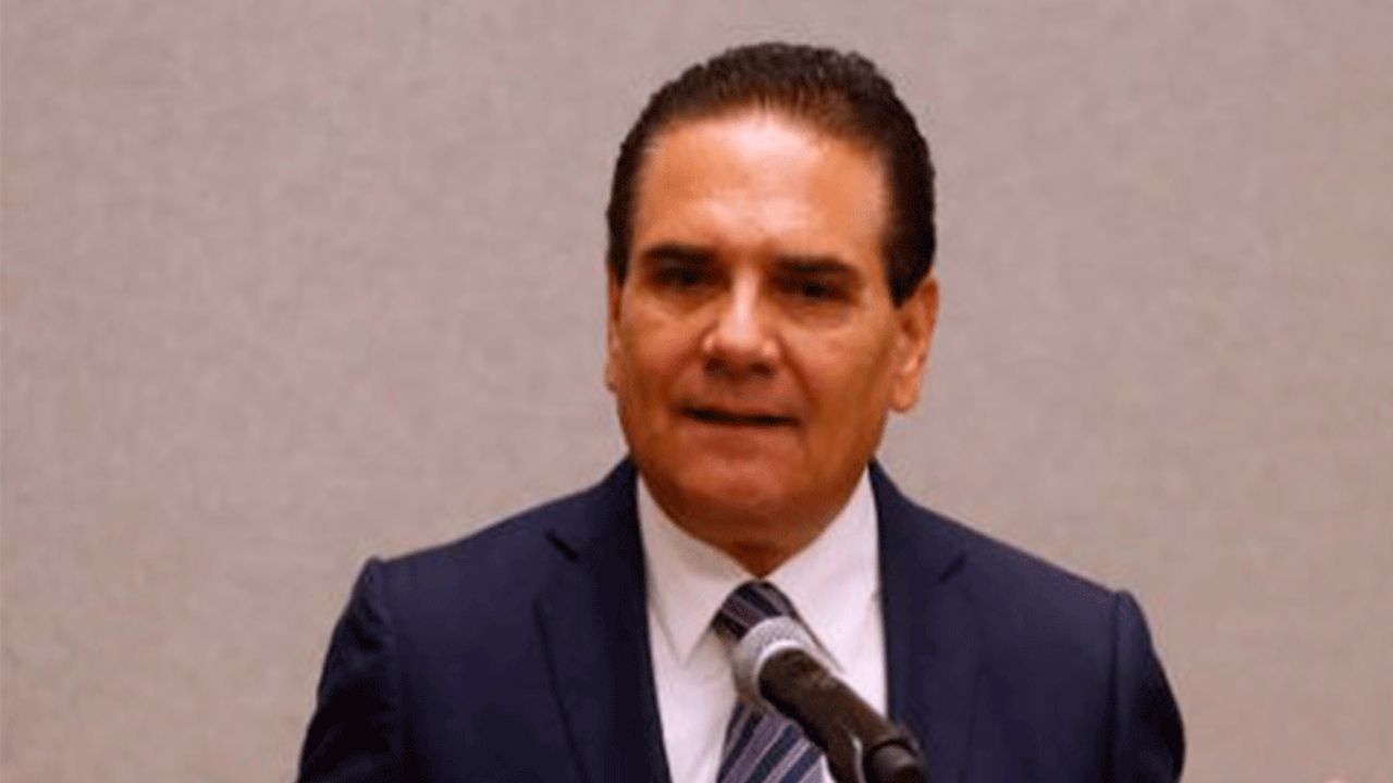 Jueza federal frena por tiempo indefinido la detención del exgobernador Silvano Aureoles