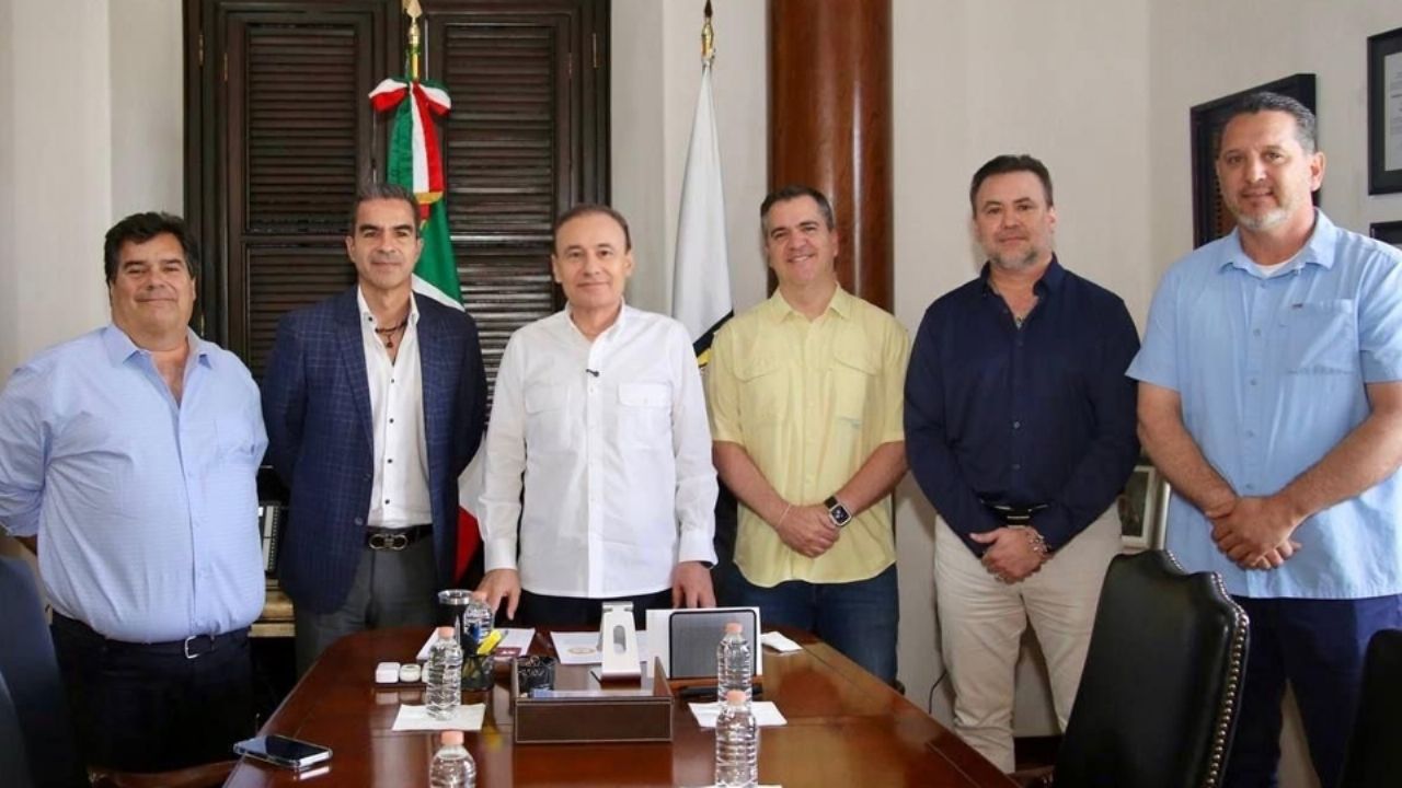 Alfonso Durazo afina detalles para recibir la Serie del Caribe 2027 en Hermosillo