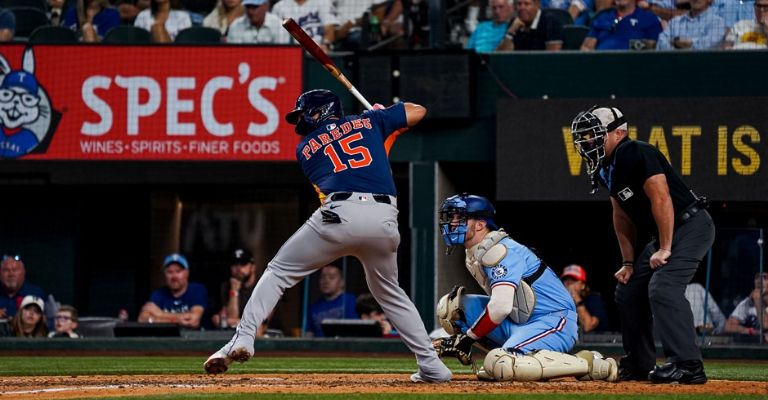 El mexicano 'cazó' muy bien el lanzamiento