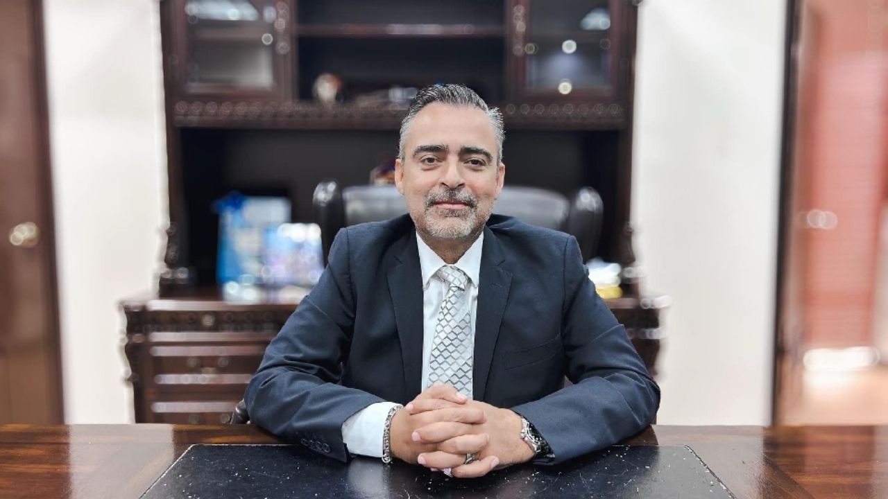 El presidente de Puerto Peñasco Oscar Castro aclara rumores en su contra en redes sociales