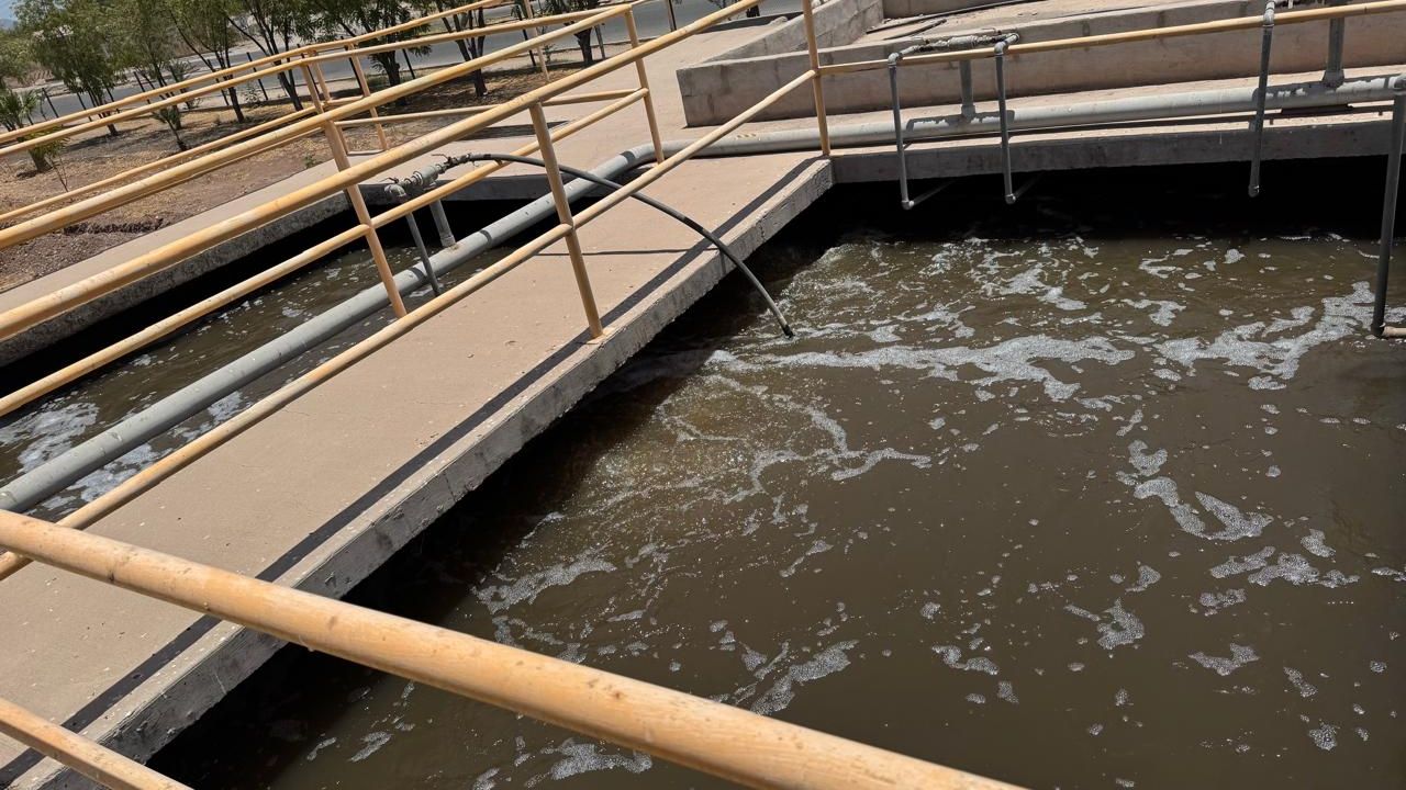 Unidad Deportiva en Navojoa cuenta con sistema de riego por goteo de agua tratada