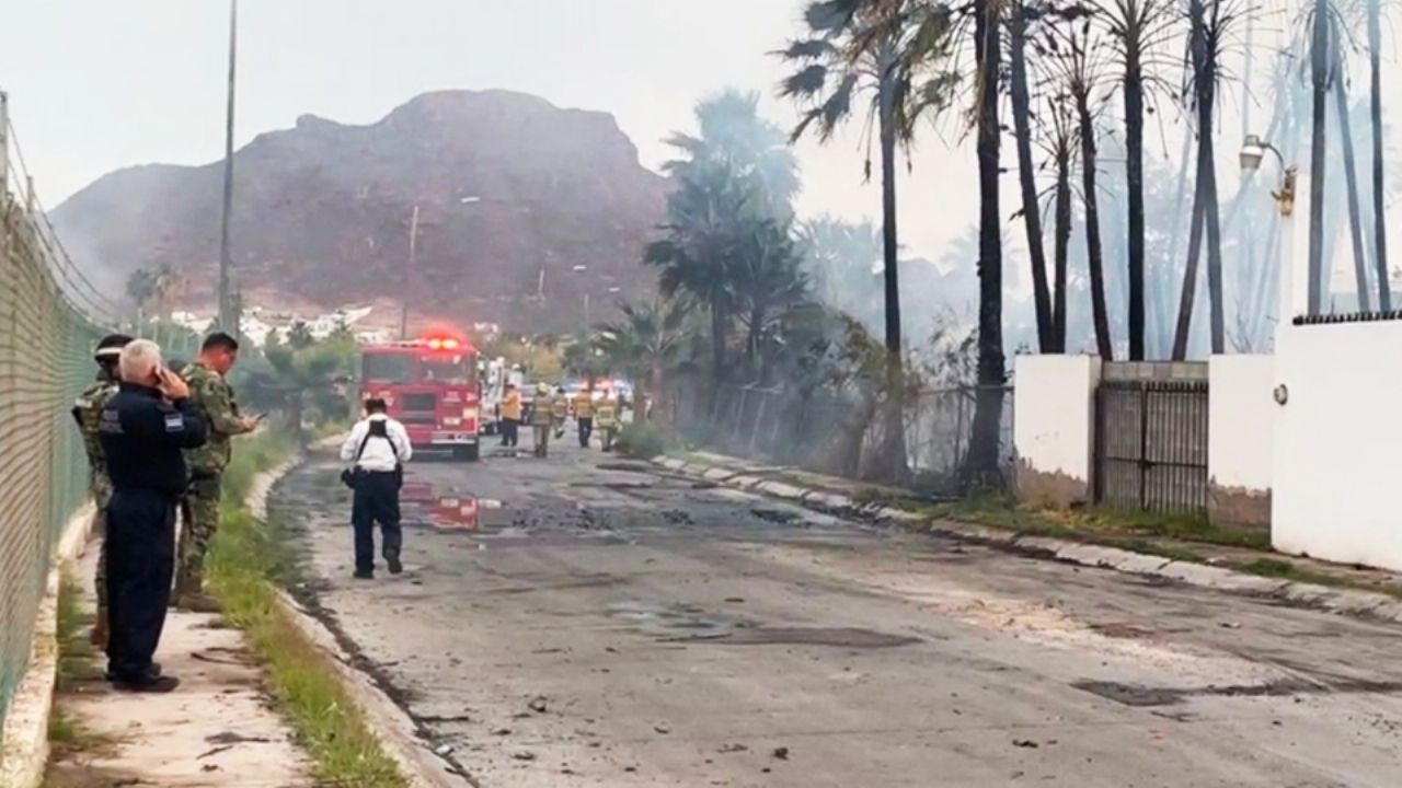 Incendios forestales van en aumento en Guaymas; ponen en riesgo a viviendas