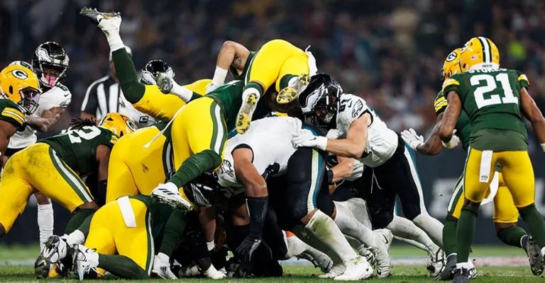 Packers ya conocen la fecha en la que enfrentarán el 'tush push'