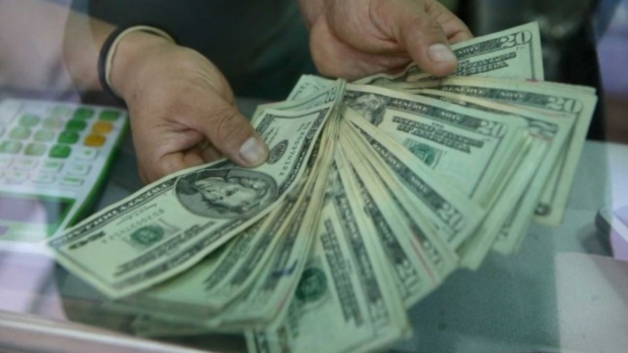 Cámara Baja de EU aprueba impuesto del 3.5% a remesas: Conoce qué significa y qué sigue