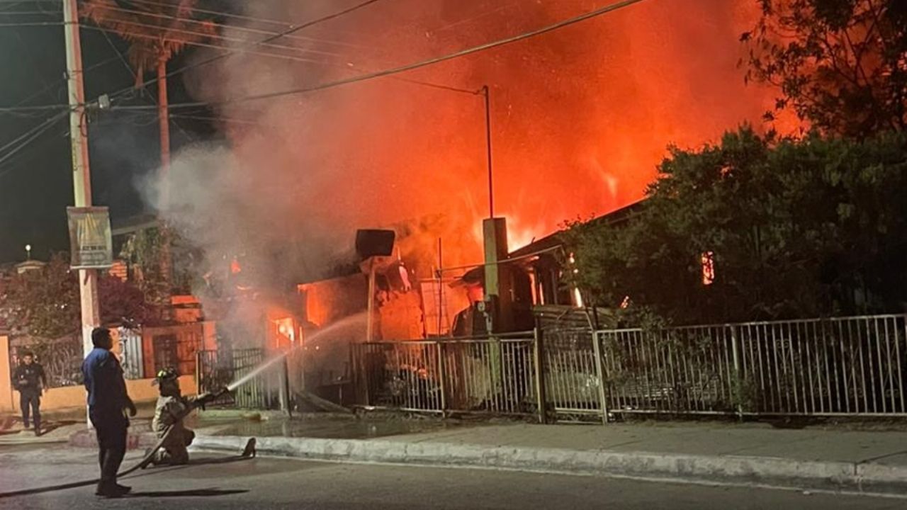 Incendios de casas en Empalme generan sospechas; temen que sean provocados