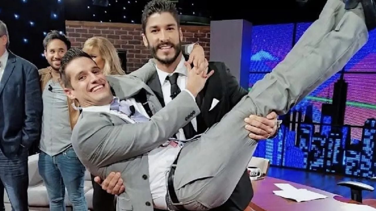 ¿Sale del clóset? Conductor de ‘VLA’ rompe silencio tras ‘romance’ con Adrián Marcelo