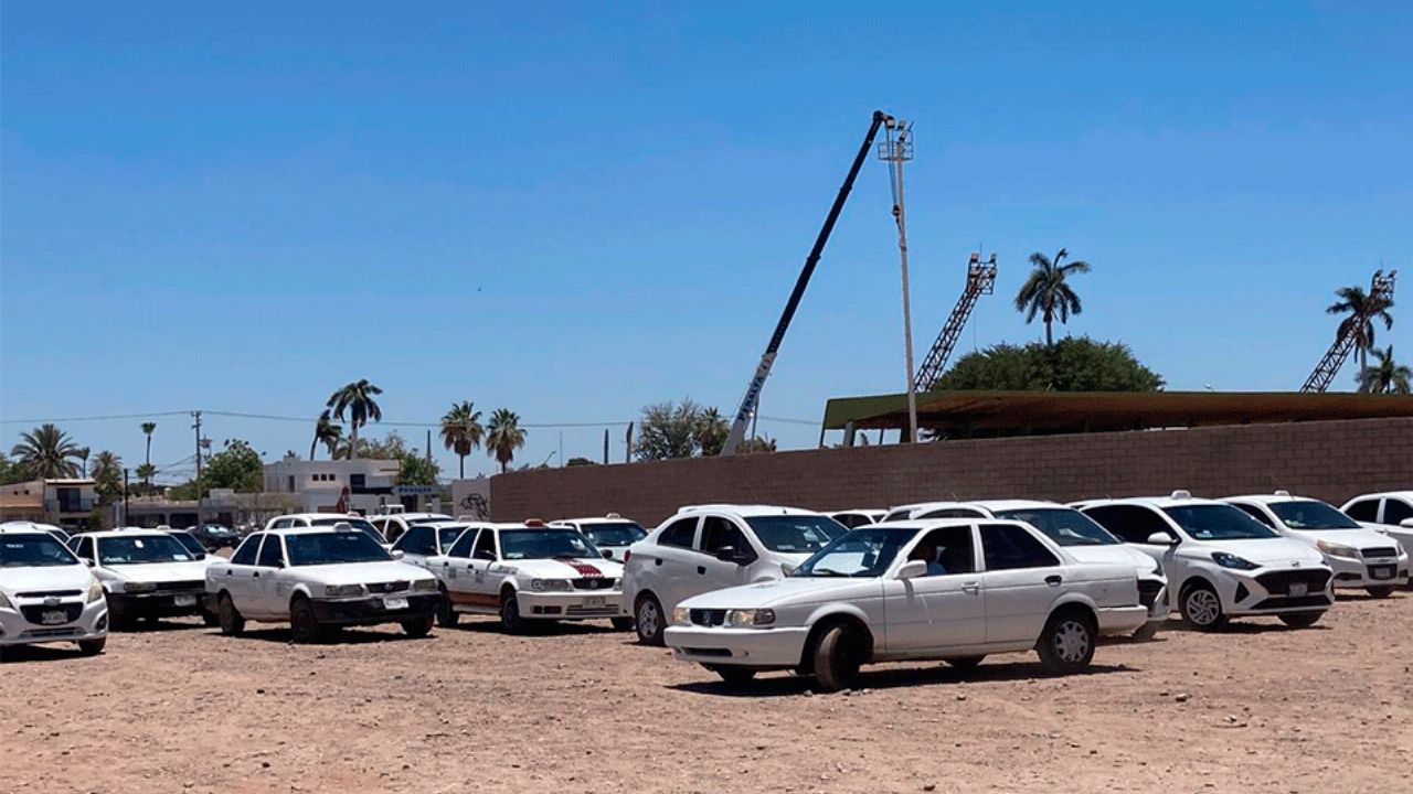 Agrupaciones de taxistas en Ciudad Obregón se unen para pedir certeza jurídica