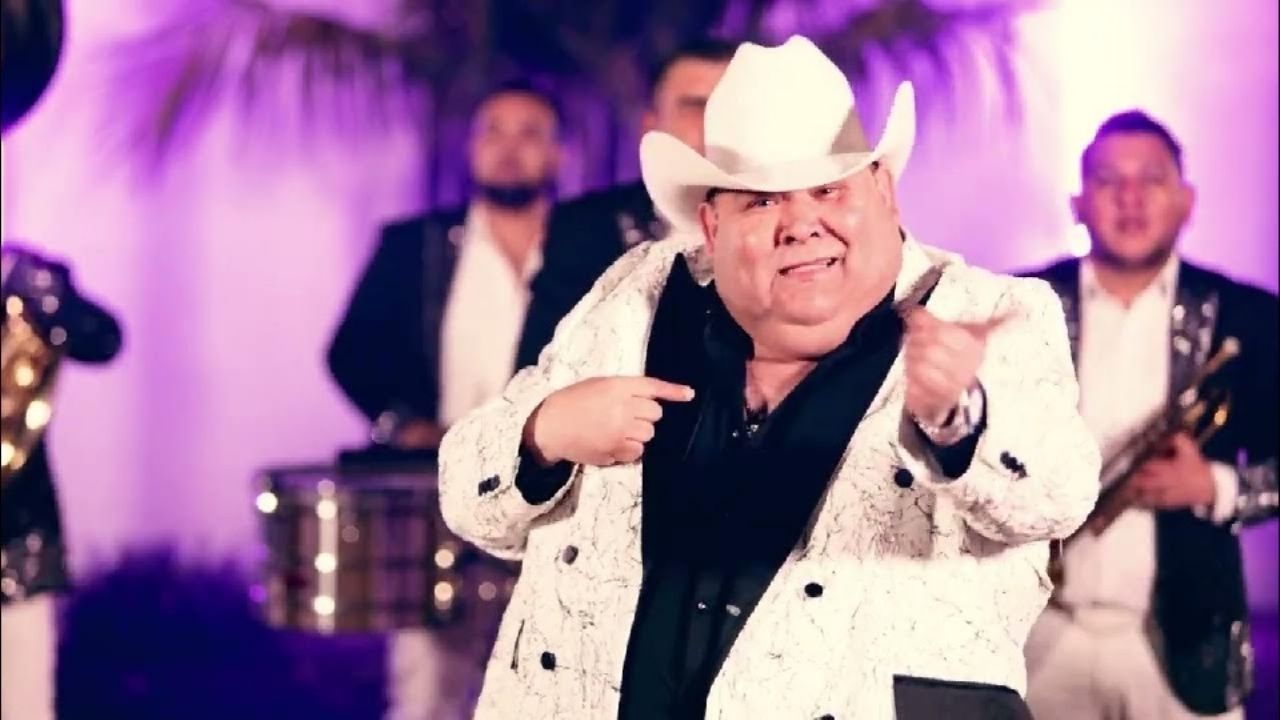 Le roban a hermano del cantante ‘El Coyote’ su camioneta cuando viajaba a Ciudad Obregón