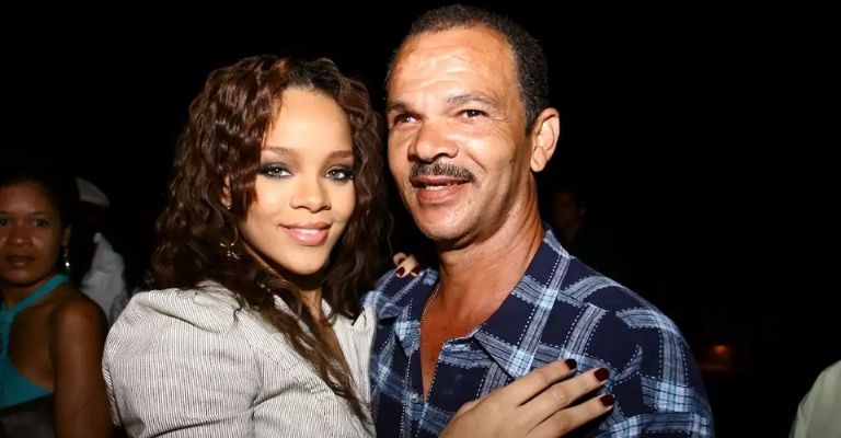 Rihanna pierde a su padre, Ronald Fenty, a semanas de anunciar su embarazo