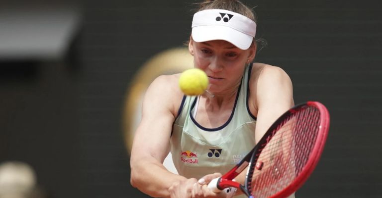 Rybakina se despide de Roland Garros