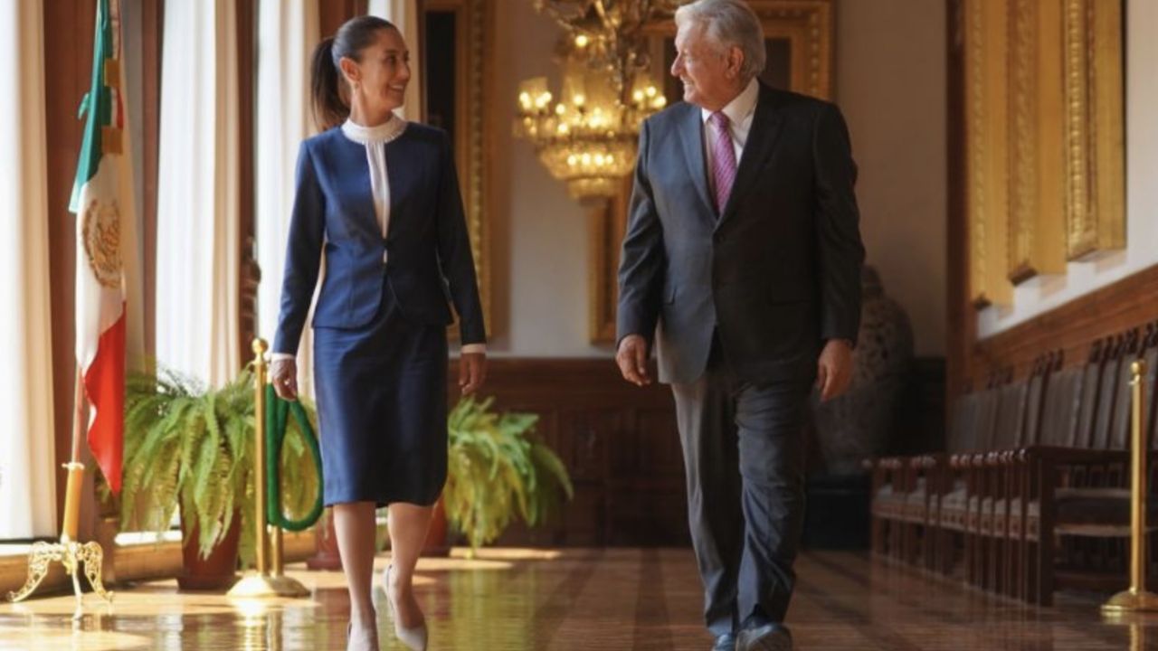 Con una sonrisa, Sheinbaum habla sobre la reaparición pública de AMLO: “Se ve muy bien”