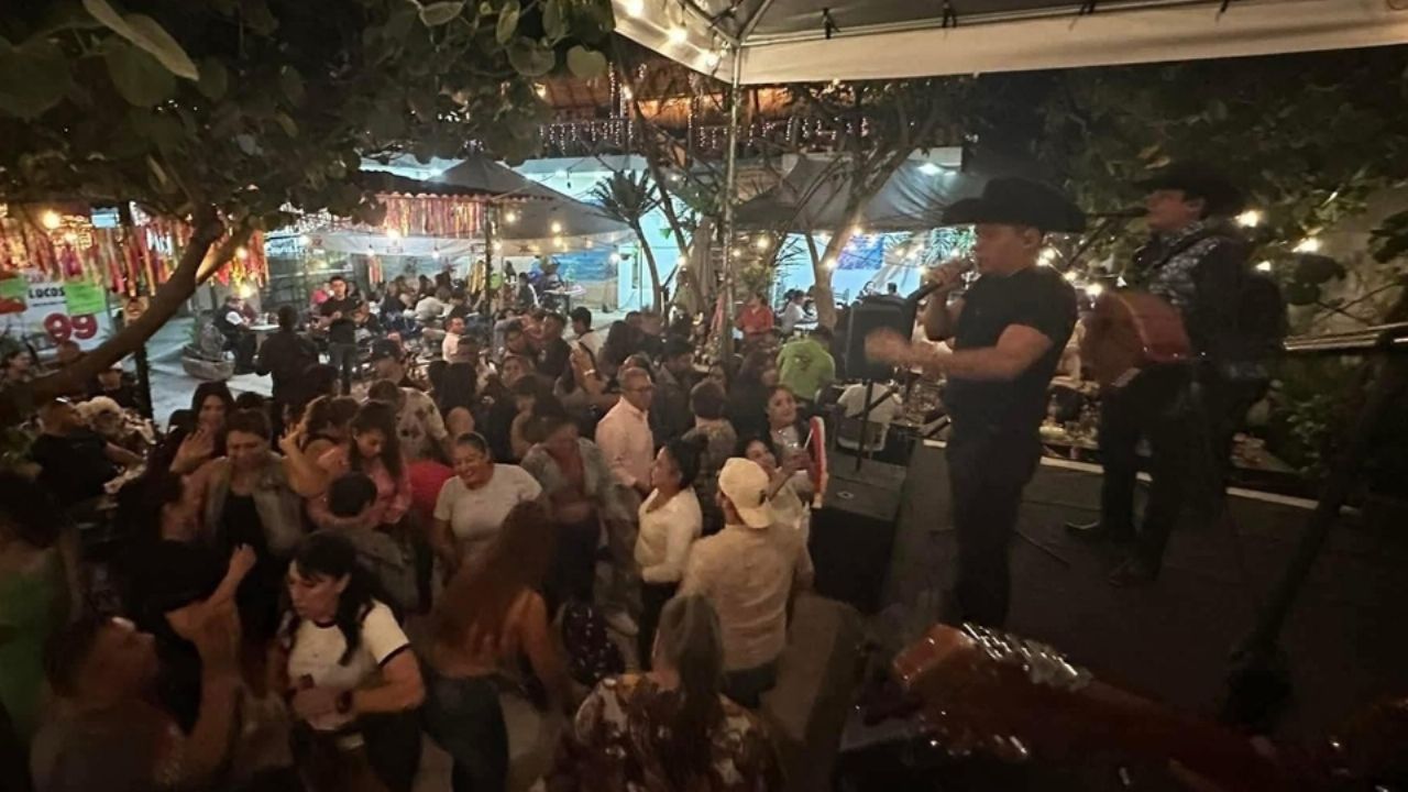 Luto en el regional: Asesinan a vocalista de grupo musical en plena presentación en vivo